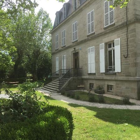 Chateau Gioux Saint-Pierre-Bellevue Exterior photo